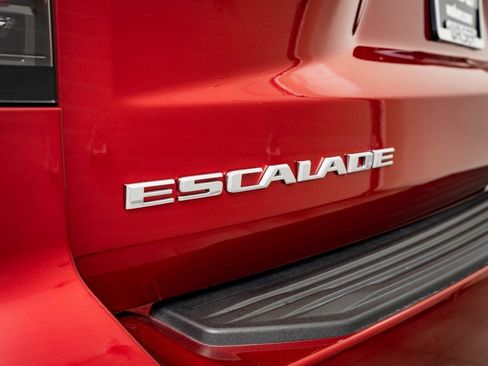 Used 2024 Cadillac Escalade Sport Platinum image 16