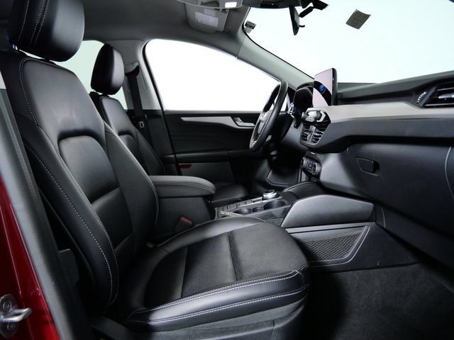 Certified 2021 Ford Escape SEL w/ Technology Package AWD/4WD image 10