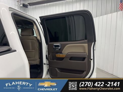 Used 2015 GMC Sierra 2500 SLT w/ Suspension Package, Off-Road image 12