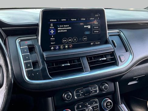 Used 2021 Chevrolet Tahoe RST w/ Luxury Package AWD/4WD image 7