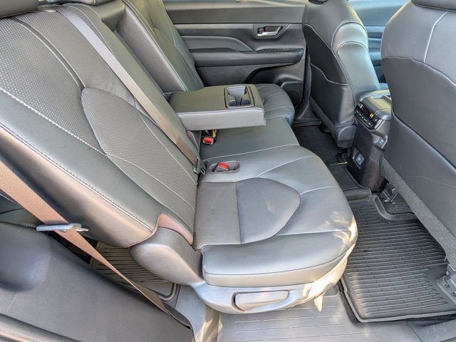 Used 2026 Toyota Grand Highlander FWD image 14