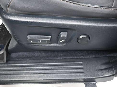 Used 2019 Lexus GX 460 Premium AWD/4WD image 12