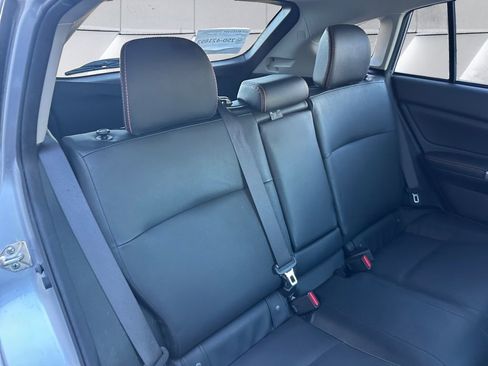 Used 2017 Subaru Crosstrek 2.0i Limited w/ Popular Package #2 image 16