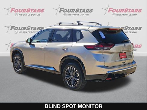 New 2026 Nissan Rogue Platinum image 7