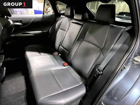 Used 2024 Toyota Venza Limited AWD/4WD image 21