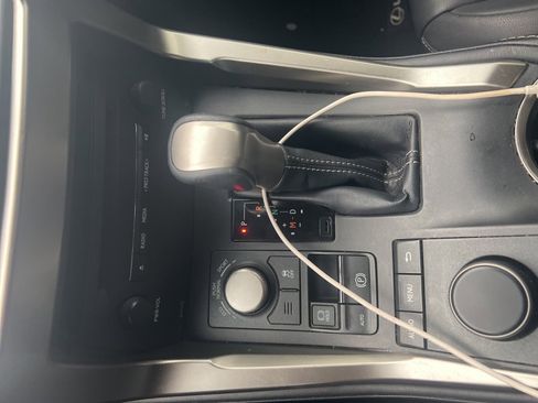 Used 2016 Lexus NX 200t FWD image 4