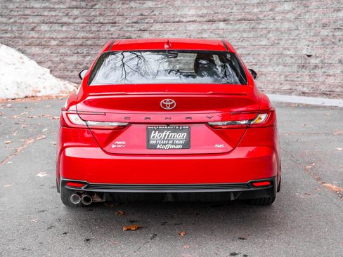 Certified 2025 Toyota Camry SE w/ Convenience Package image 8