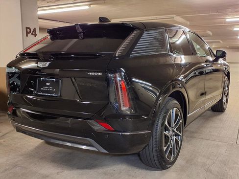 New 2026 Cadillac Optiq Sport 1 image 8