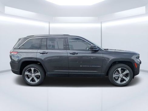 Used 2022 Jeep Grand Cherokee Limited 4xe AWD/4WD image 2
