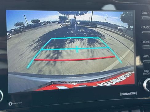 Used 2022 Toyota Corolla Cross LE image 22