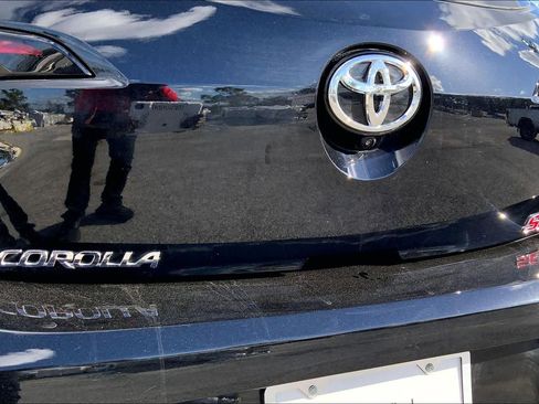 Used 2026 Toyota Corolla SE image 9