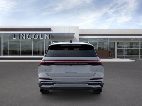 New 2026 Lincoln Nautilus Reserve w/ Jet Appearance Package AWD/4WD image 5
