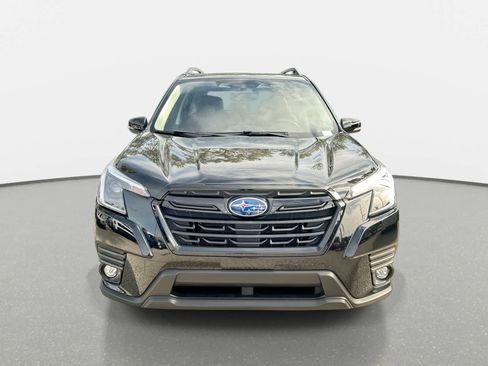 Used 2024 Subaru Forester Limited AWD/4WD image 3