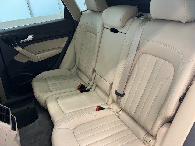 Used 2018 Audi Q5 Prestige AWD/4WD image 27