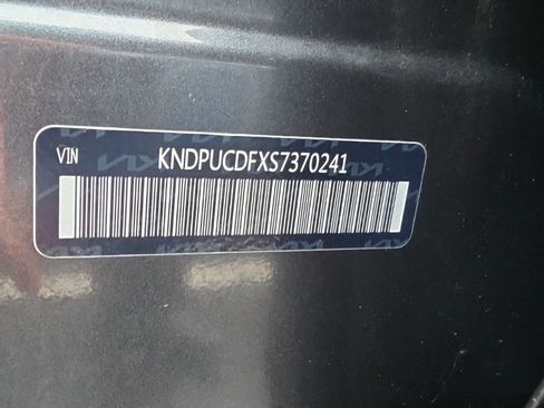 Used 2025 Kia Sportage LX image 27