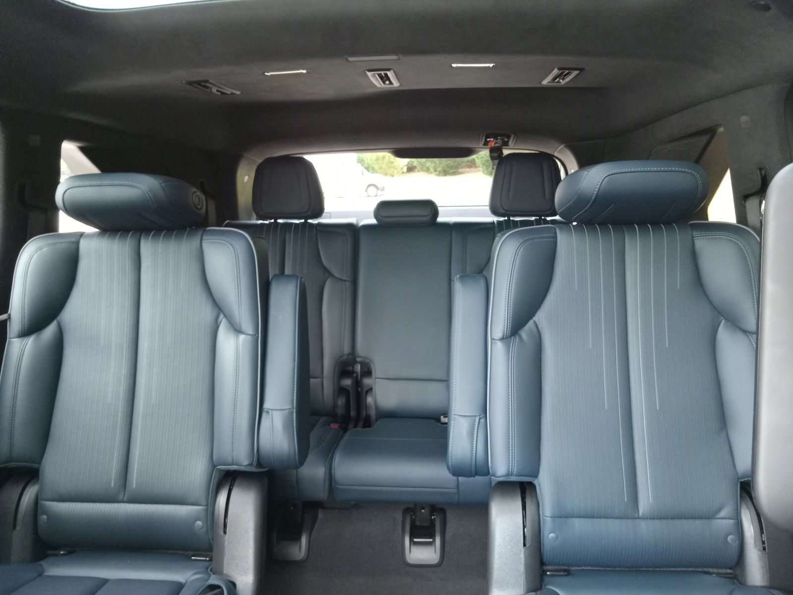 Used 2025 Cadillac Escalade IQ Sport 2 AWD/4WD image 24