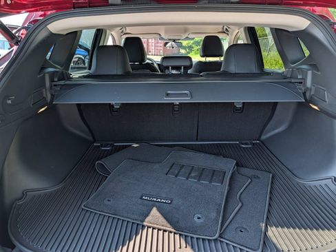 Used 2025 Nissan Murano SV AWD/4WD image 21