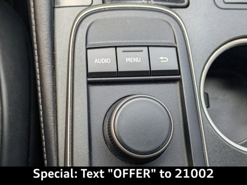 Used 2016 Lexus RC 200t image 24