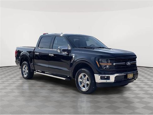 Certified 2024 Ford F150 XLT w/ Equipment Group 302A MID AWD/4WD image 5