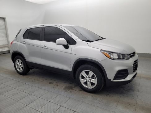 Used 2019 Chevrolet Trax LS image 11