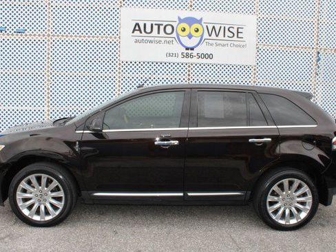 Used 2013 Lincoln MKX AWD image 42