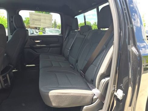 New 2026 RAM 1500 Express AWD/4WD image 24