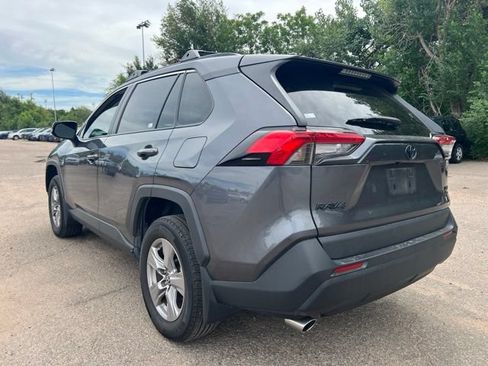Used 2022 Toyota RAV4 XLE w/ Convenience Package AWD/4WD image 3