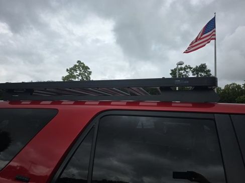 Used 2016 Toyota 4Runner SR5 AWD/4WD image 15