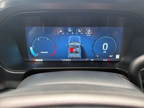 New 2026 Ford F250 Platinum w/ FX4 Off-Road Package image 16