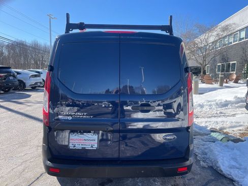 Used 2022 Ford Transit Connect XL image 4