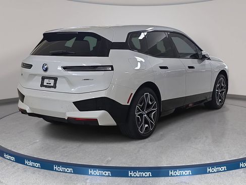 Certified 2024 BMW iX xDrive50 w/ Premium Package AWD/4WD image 7