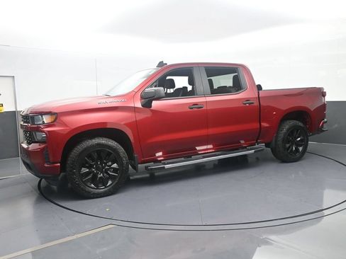 Used 2021 Chevrolet Silverado 1500 Custom RWD image 2