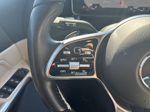 Used 2021 Mercedes-Benz GLA 250 4MATIC image 19