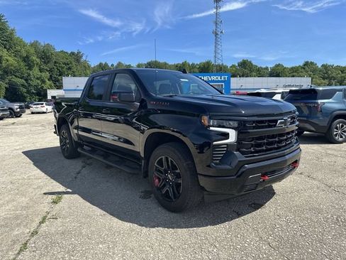 Used 2023 Chevrolet Silverado 1500 RST w/ Redline Edition AWD/4WD image 12