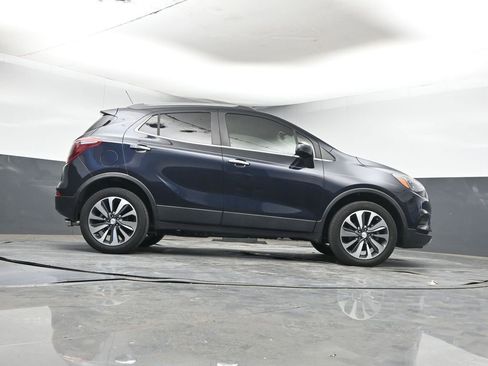 Used 2022 Buick Encore Preferred w/ Safety Package image 15