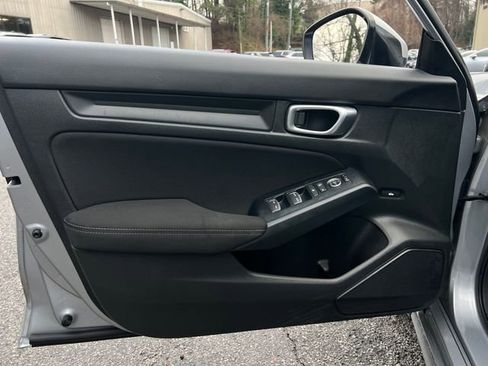 Used 2024 Honda Civic LX image 10