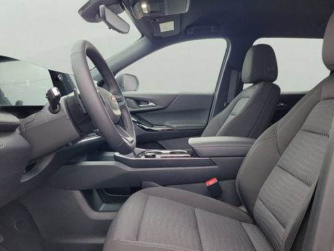 New 2026 Chevrolet Equinox LT w/ Safety and Technology Package FWD image 19