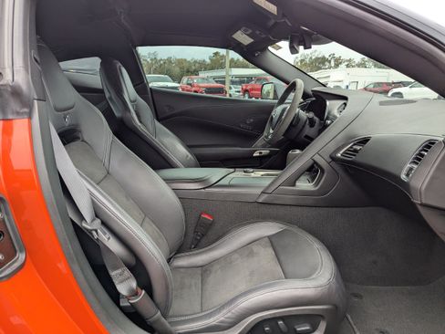 Used 2019 Chevrolet Corvette Stingray Coupe image 12