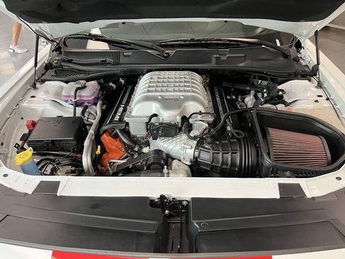 Used 2023 Dodge Challenger SRT Hellcat w/ Driver Convenience Group RWD image 17