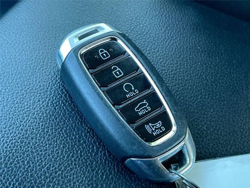 Used 2021 Hyundai Elantra SEL w/ Convenience Package FWD image 23