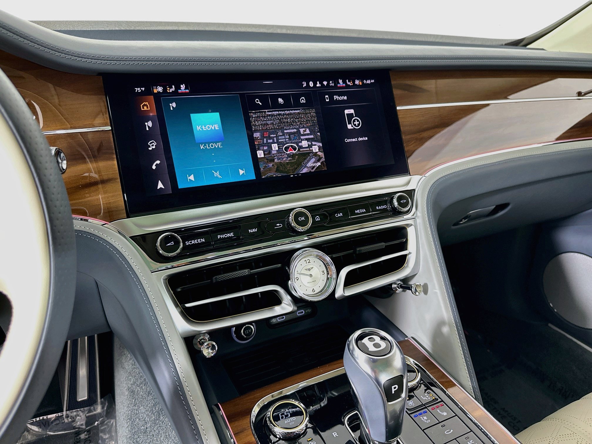 Certified 2025 Bentley Flying Spur Plug-In Hybrid AWD/4WD image 15