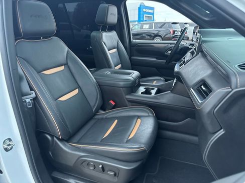 Used 2024 GMC Yukon AT4 w/ AT4 Premium Package image 12