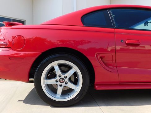 Used 1995 Ford Mustang GT RWD image 25