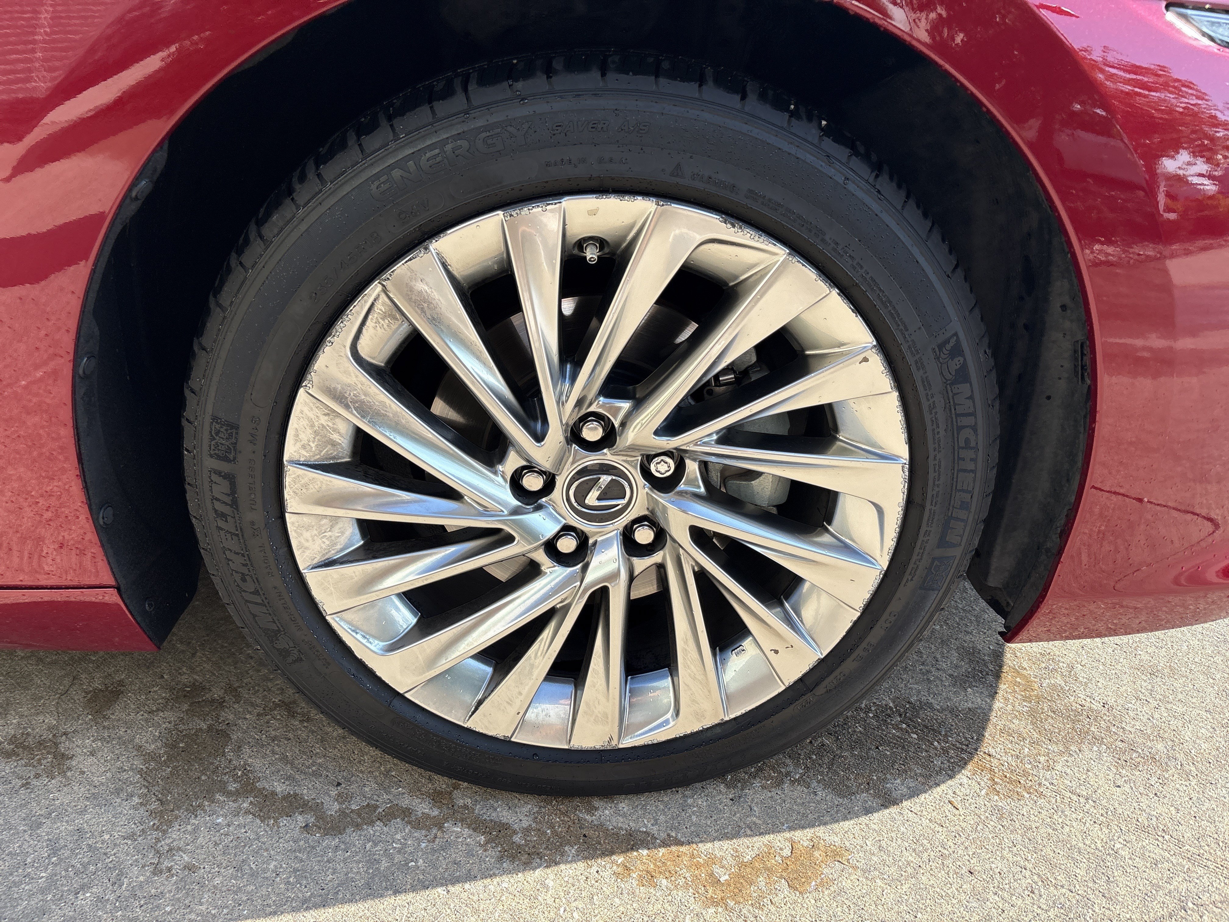 Used 2021 Lexus ES 300h w/ Accessory Package 2 FWD image 13