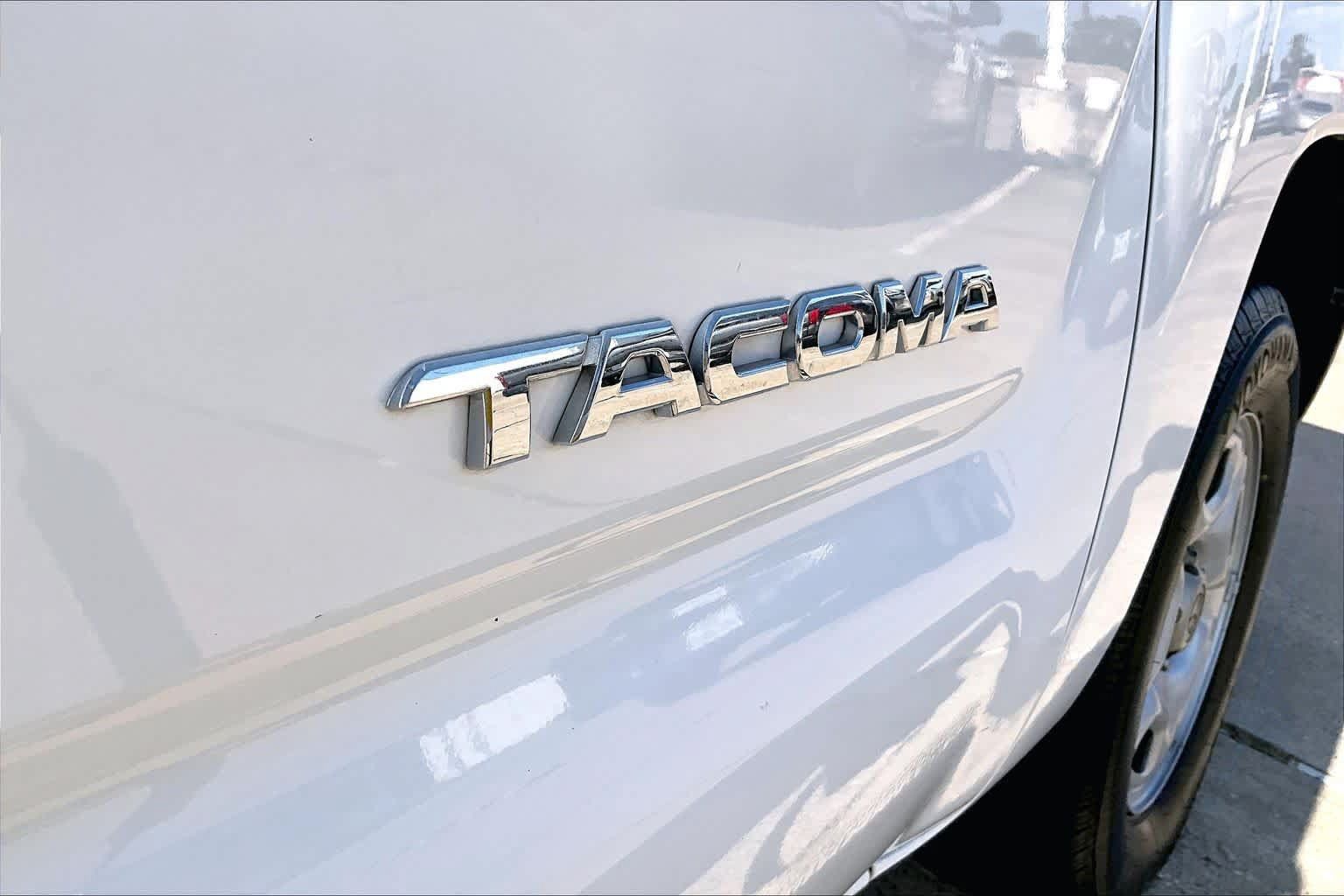 Used 2007 Toyota Tacoma 2WD Regular Cab w/ Enhancement Pkg image 9