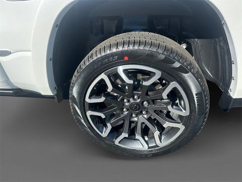 New 2026 RAM 1500 Limited image 8