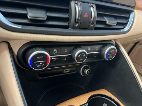 Used 2020 Alfa Romeo Giulia Ti image 26