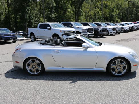Used 2006 Lexus SC 430 Convertible w/ Preferred Accessory Pkg RWD image 9