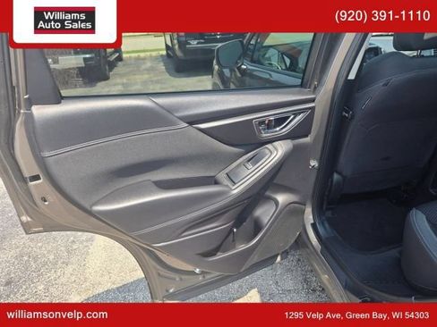 Used 2019 Subaru Forester Premium w/ All-Weather Package AWD/4WD image 13
