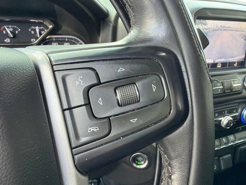 Used 2021 GMC Sierra 1500 SLT AWD/4WD image 21